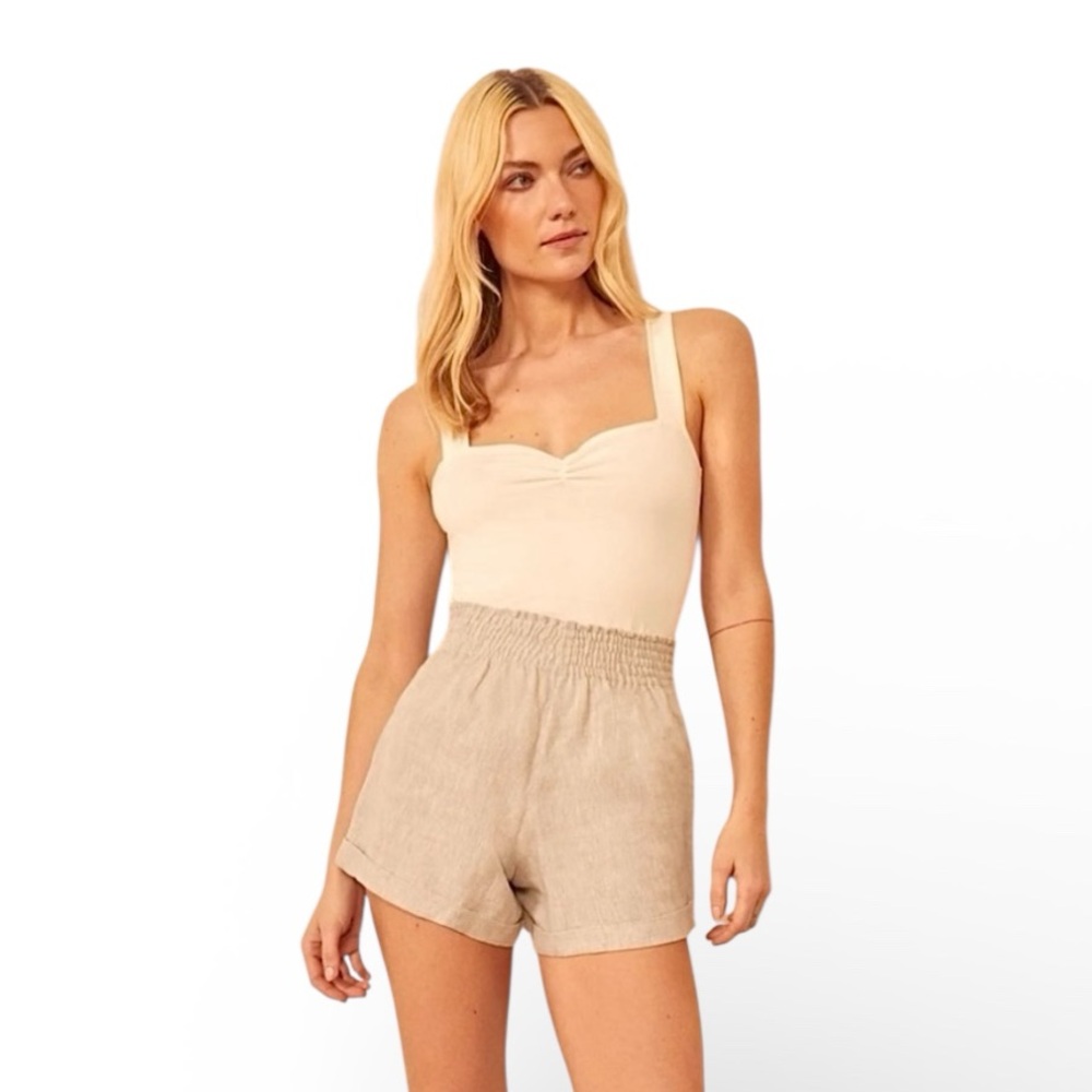 Reformation Nashville Linen Shorts in Oatmeal – Women’s Size S
